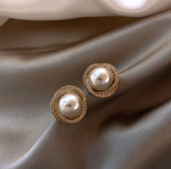 Pearl Stone Earring